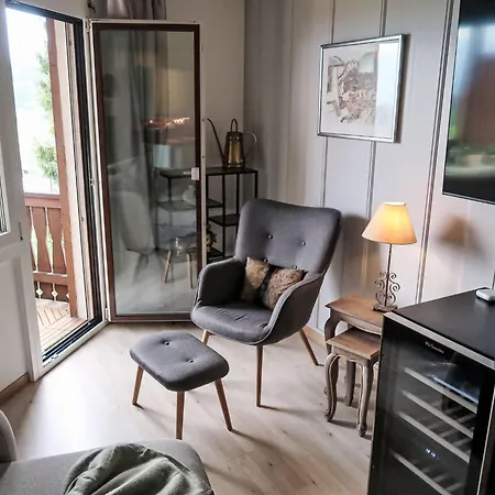 アパート Casa Tavaun A22 By Interhome